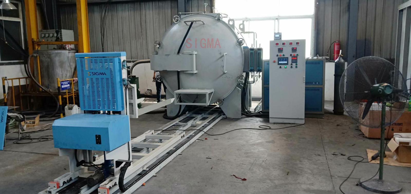 大型真空燒結(jié)爐_真空高溫?zé)Y(jié)爐_真空高溫?zé)Y(jié)爐價(jià)格